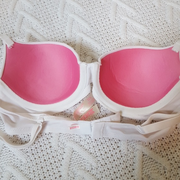 Pink Bras (2) - Picture 6 of 6